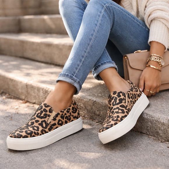 Steve Madden Shoes - Steve Madden Gills Leopard Platform Slip-On Sneakers Tan Black Size 8.5